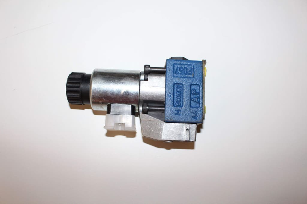 Distributeur à clapet